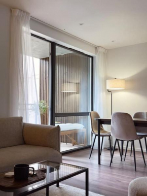 Modern Central Apartment
